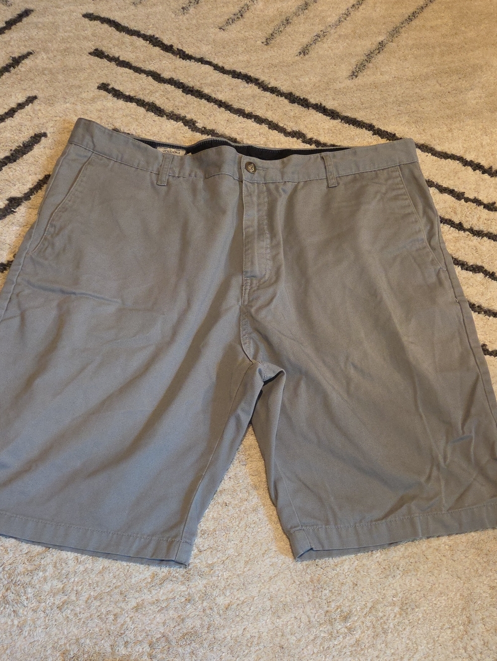 Volcom Men's Gray Flat-Front Chino Shorts